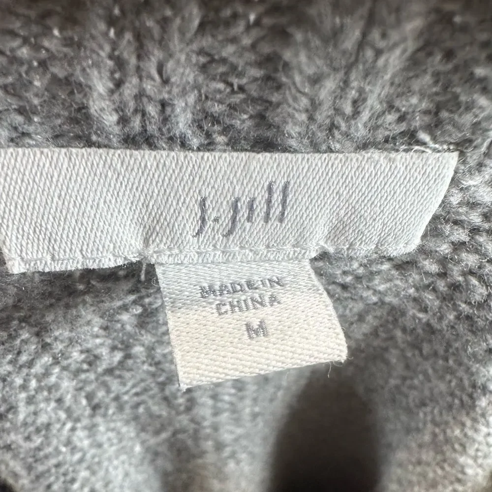 J.Jill gray and white snowflake pattern sweater size medium - Picture 8 of 10